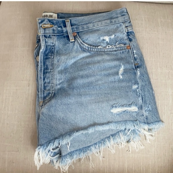 Agolde Parker Shorts color Swap. - Picture 2 of 5